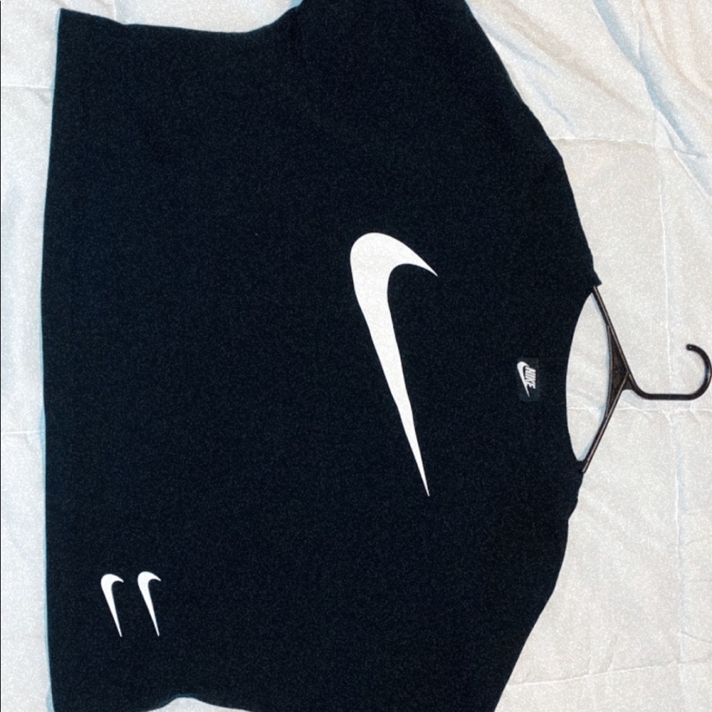 Crop Nike tee
